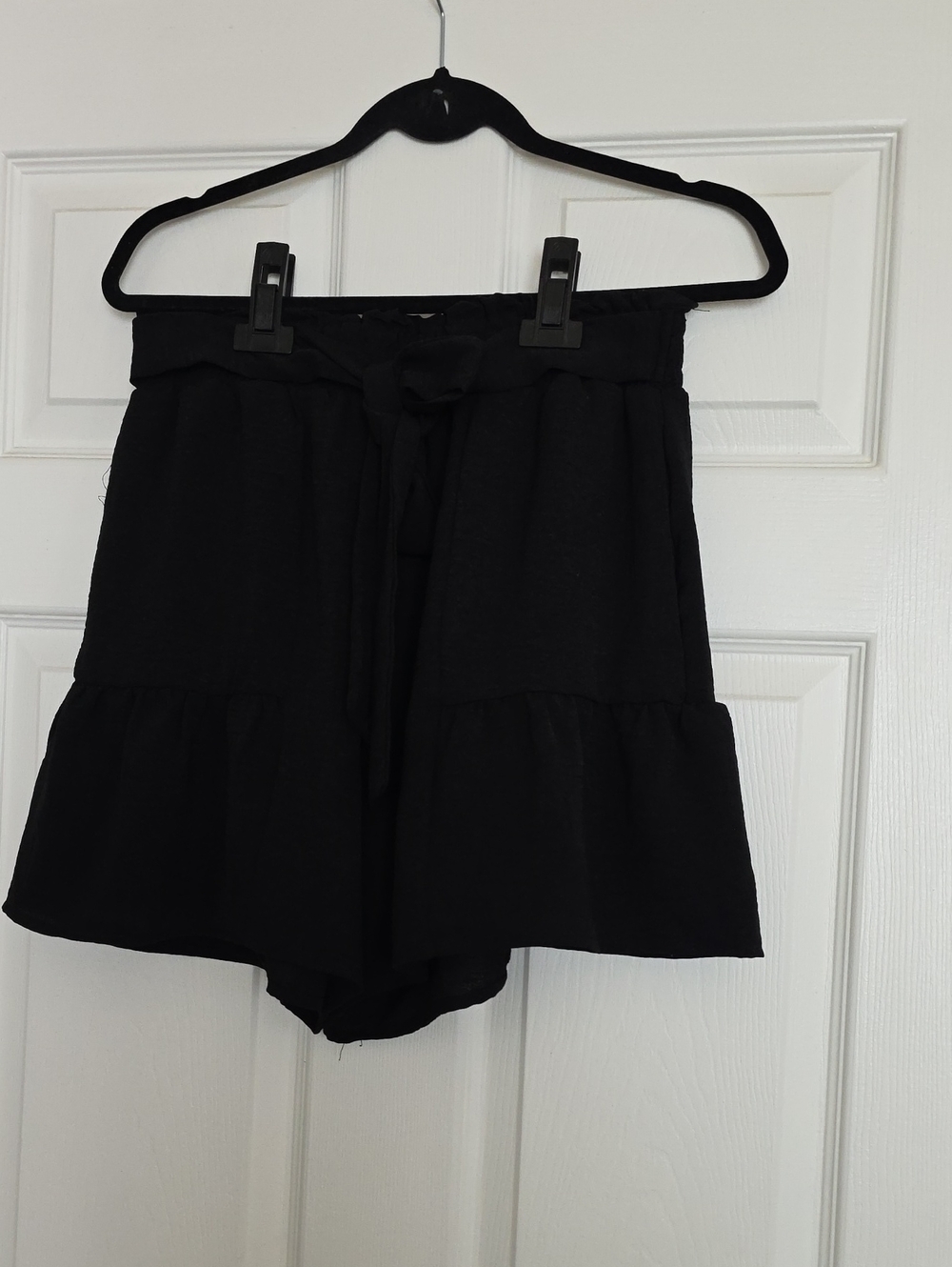 Women’s Black Ruffle Tie-Waist Shorts